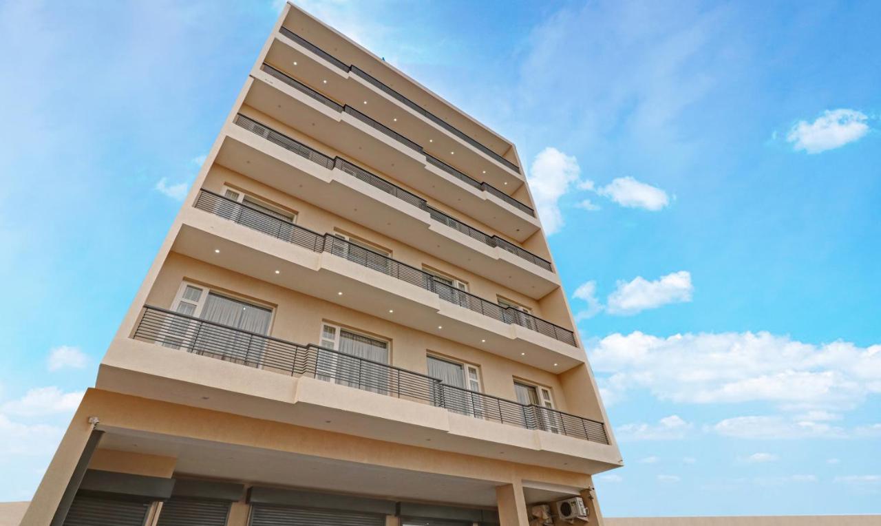 Treebo Kamron Regency Sector 80 Hotell Mohali Eksteriør bilde