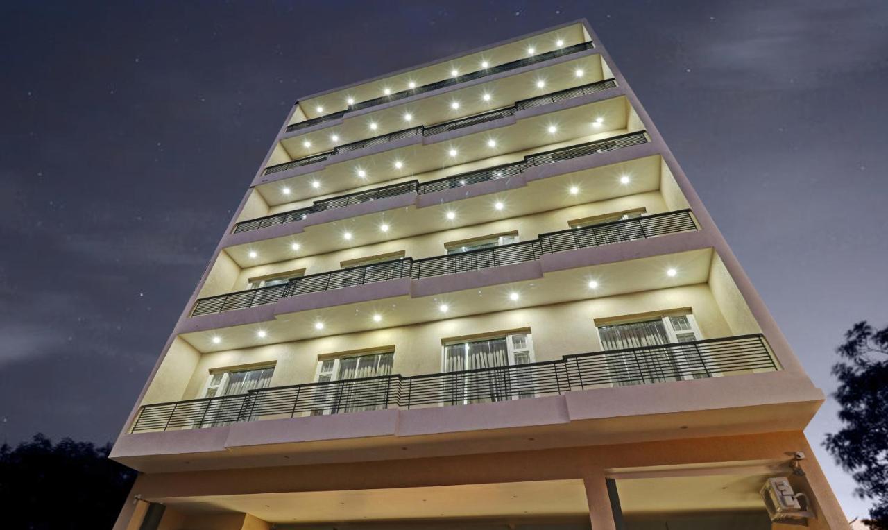 Treebo Kamron Regency Sector 80 Hotell Mohali Eksteriør bilde