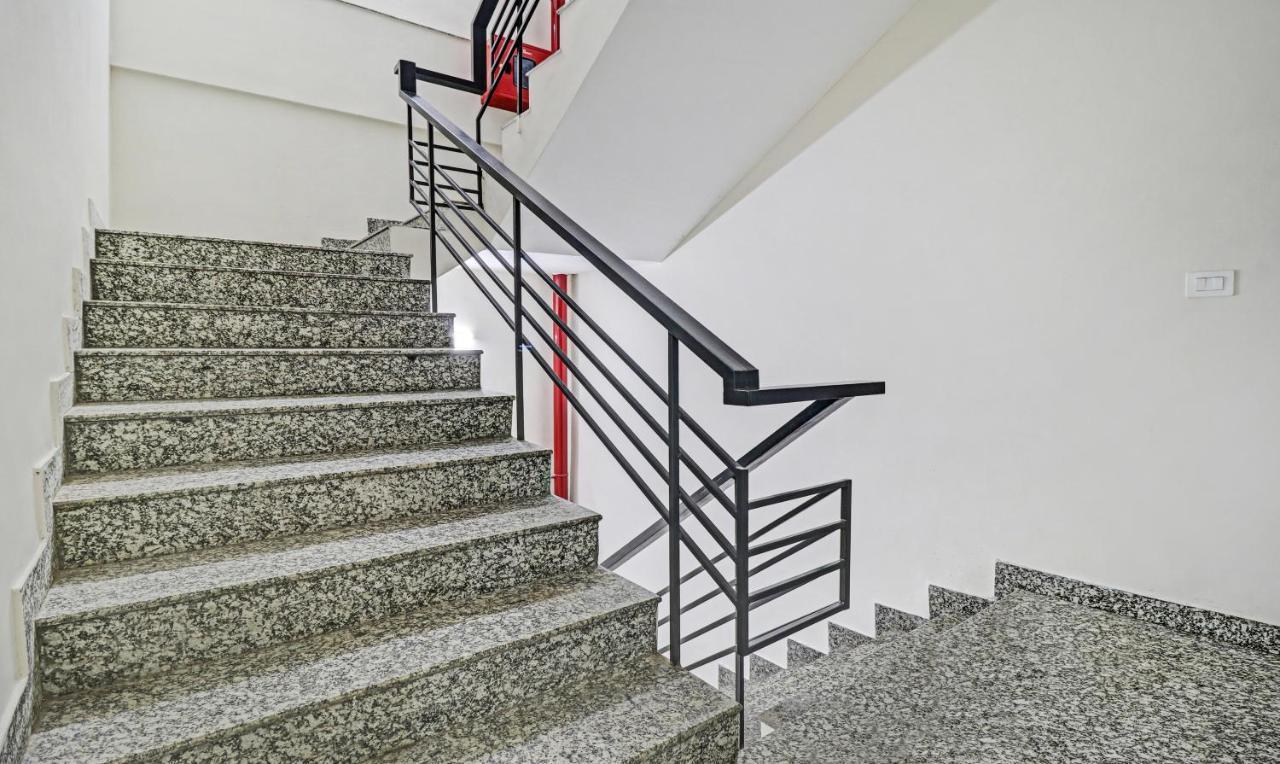 Treebo Kamron Regency Sector 80 Hotell Mohali Eksteriør bilde
