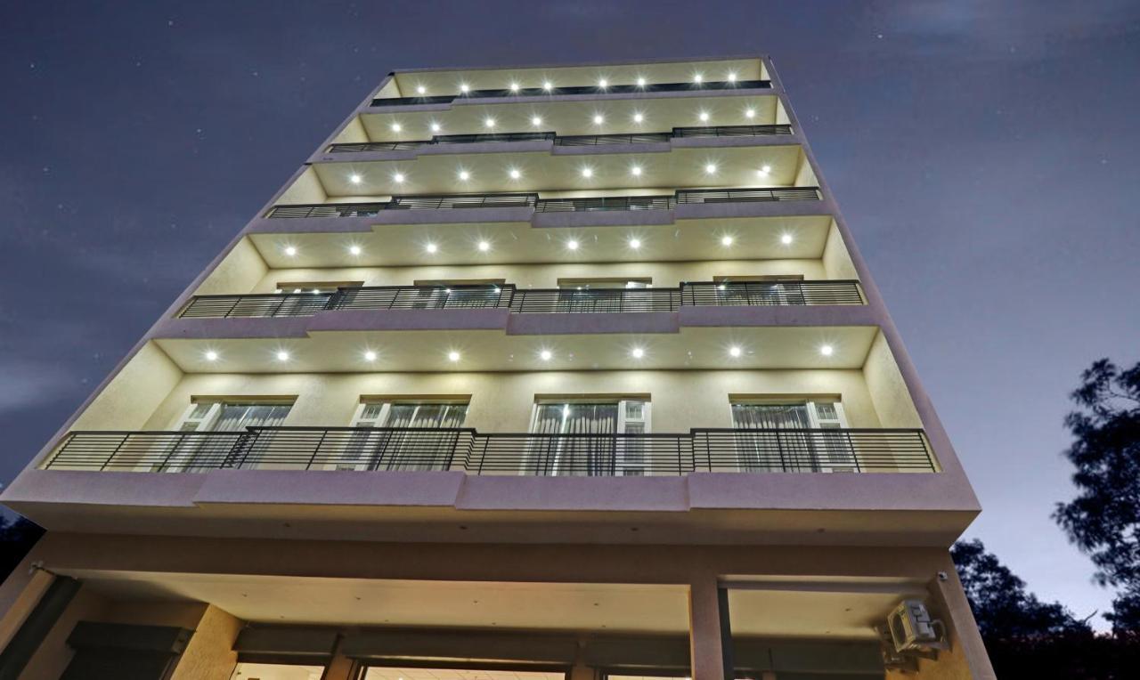 Treebo Kamron Regency Sector 80 Hotell Mohali Eksteriør bilde