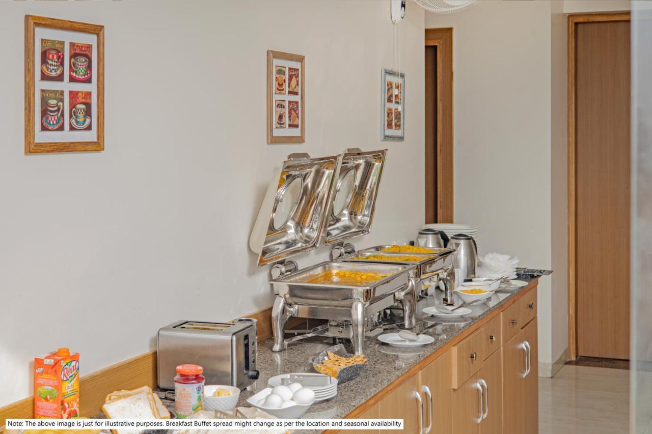 Treebo Kamron Regency Sector 80 Hotell Mohali Eksteriør bilde